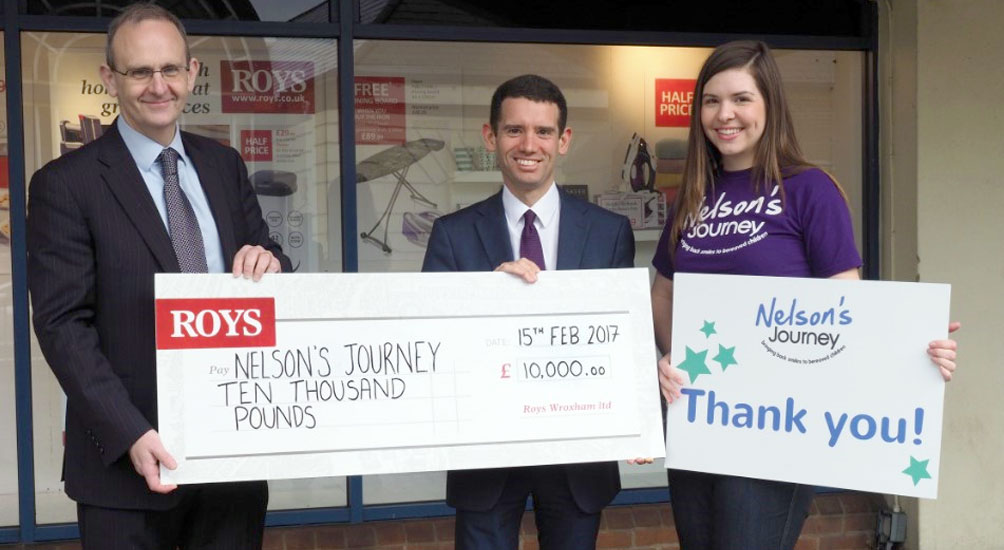 Roys present Nelsons Journey with £10,000